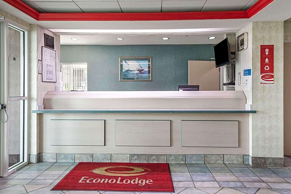 Econo Lodge Morristown area