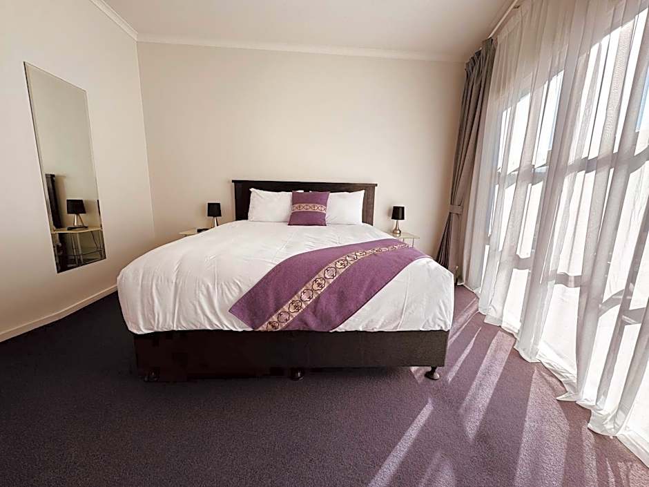 Amethyst Court Motor Lodge