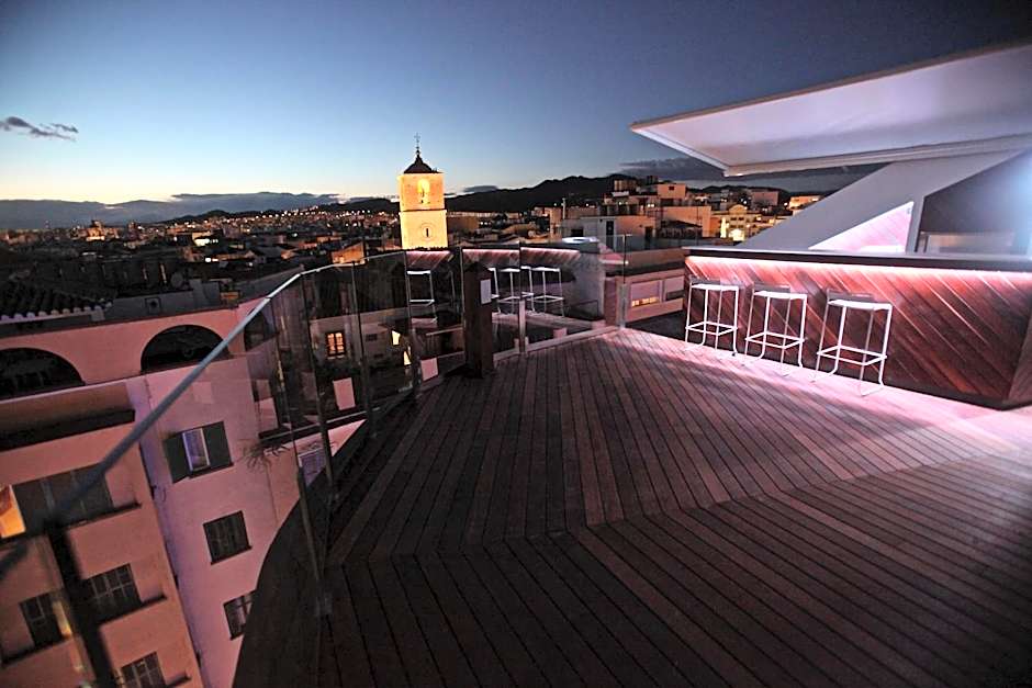 Alcazaba Premium Hotel