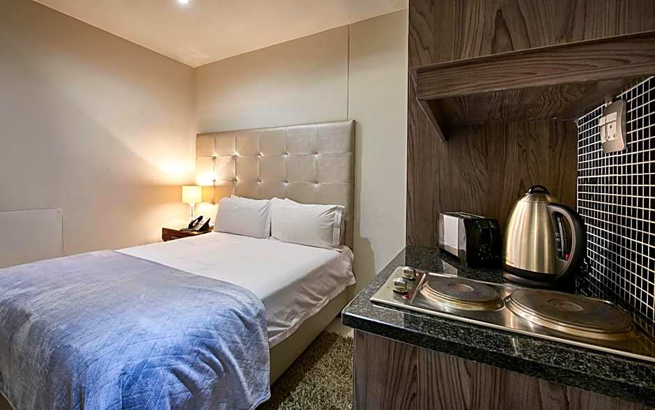 Dynasty Forest Sandown Self Catering Hotel