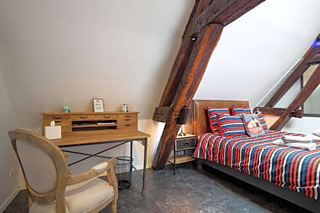 Suite (2 Adults)