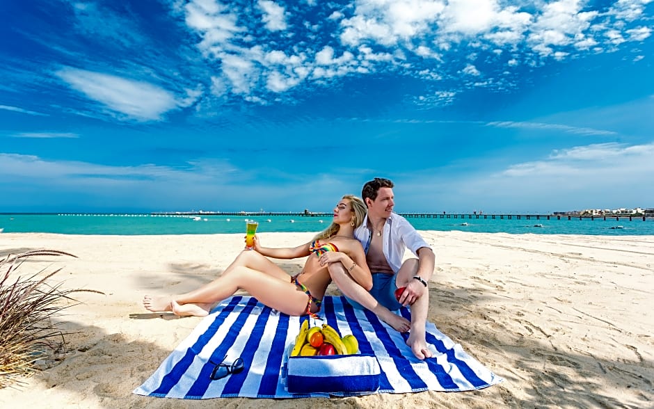 SUNRISE Le Jarden Resort