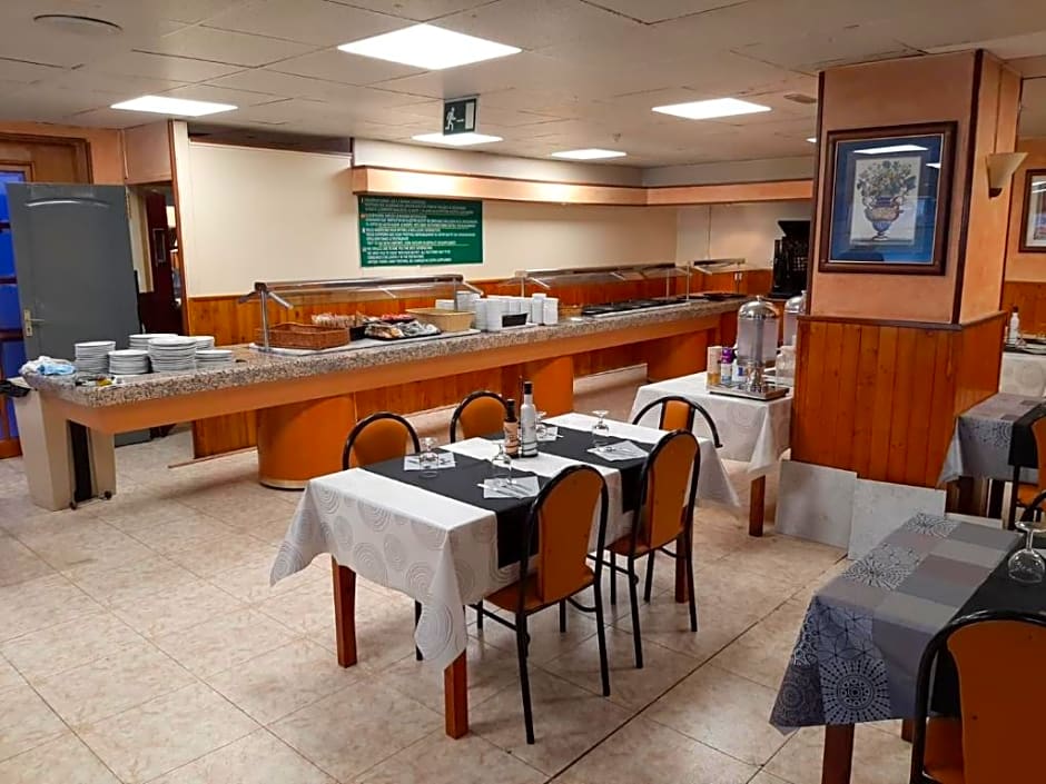 Apartamentos Crest Pas