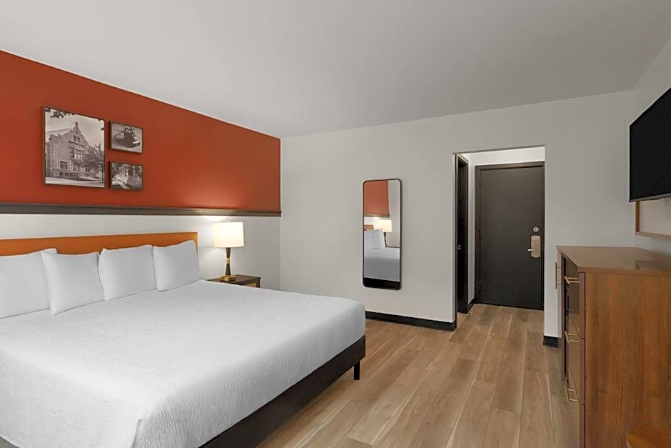 Hotel Vervana, Trademark Collection by Wyndham