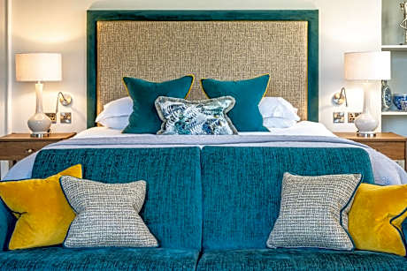 Large Double or Twin Room