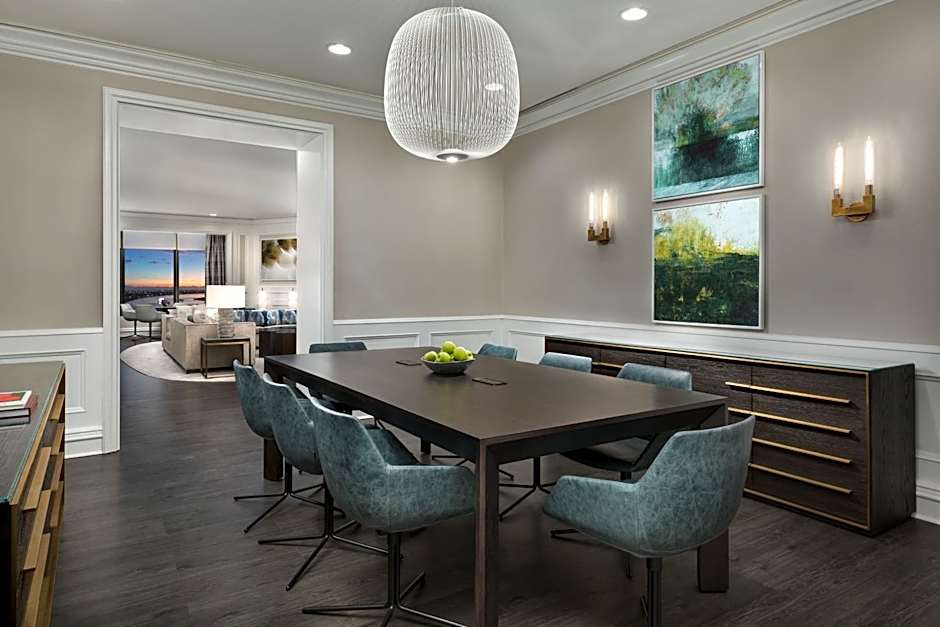 THE WESTIN NEW ORLEANS