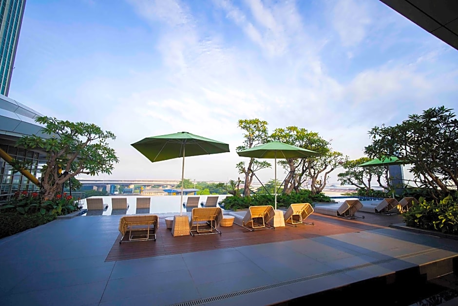 Nuanza Hotel and Convention Cikarang