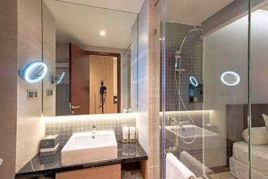 Superior Twin Room with Balcony - Smoking