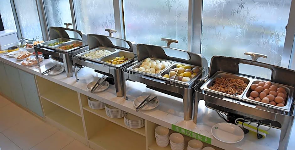 Vatica Hefei Lujiang Road Hotel