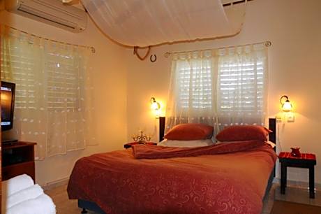 One-Bedroom Apartment with Balcony