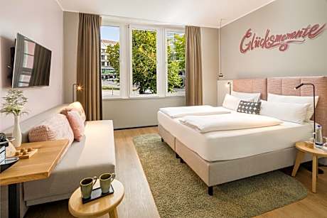 KOOS Hotel&Apartments