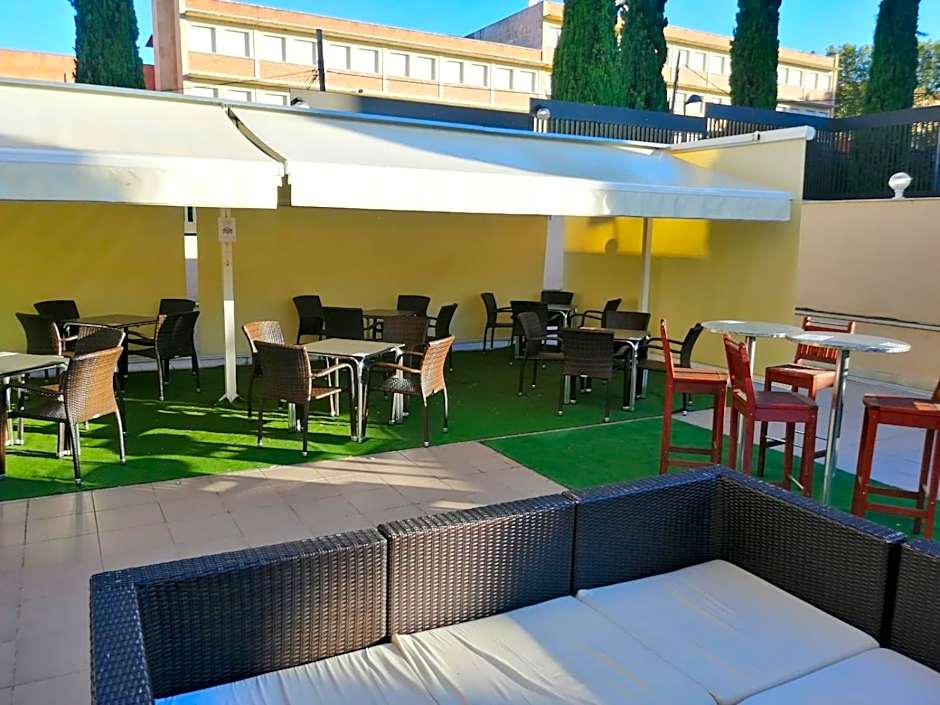Zenit Aparthotel Hall 88
