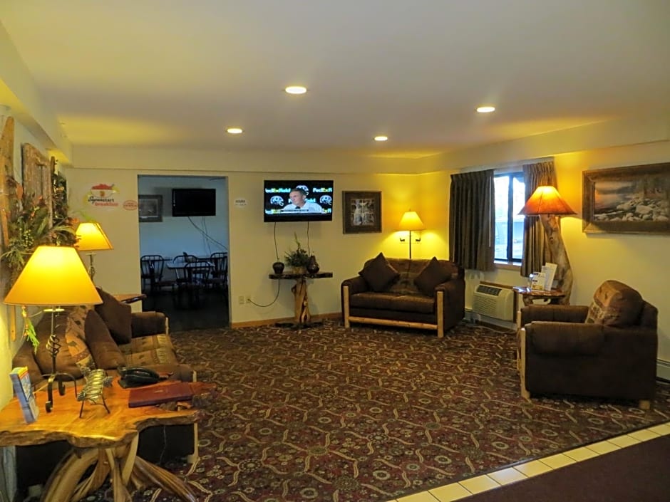 Super 8 by Wyndham Bridgeview of Mackinaw City