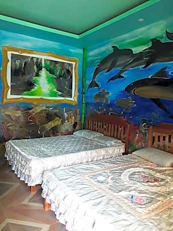 Family Room with Garden View