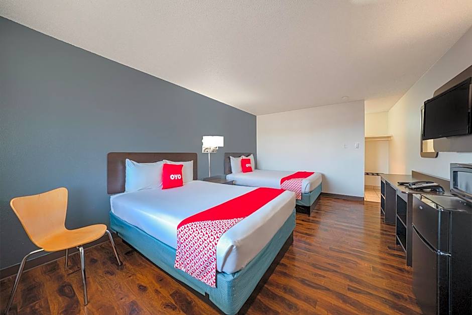 OYO Hotel St Helens OR