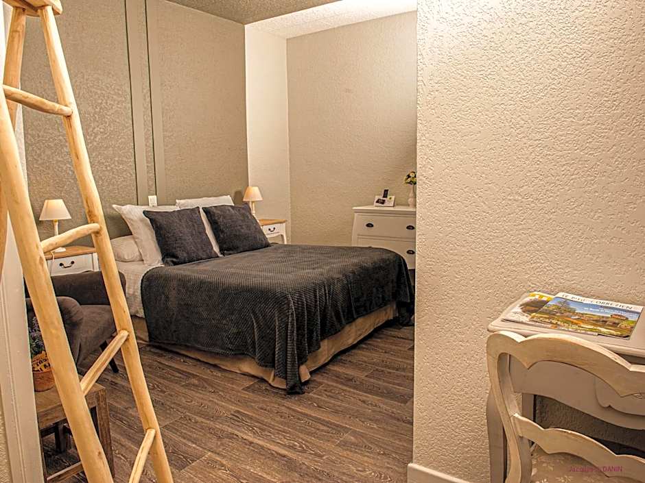 Logis Hôtel Restaurant La Brasserie