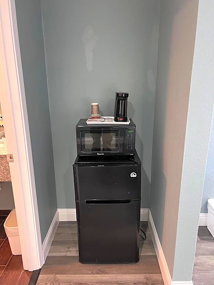 Surf City Inn & Suites