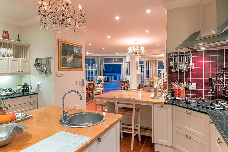 Isola Bella Guest House