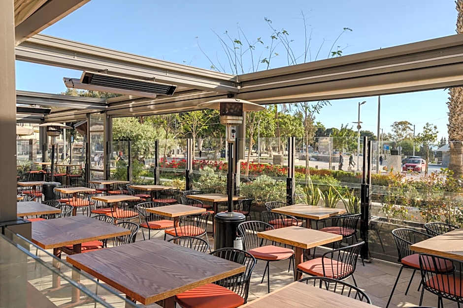 Legacy Gastro Suites