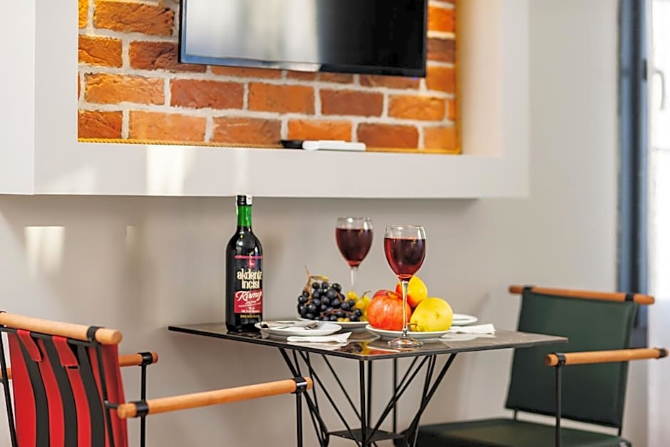 Gloria Suites Old City