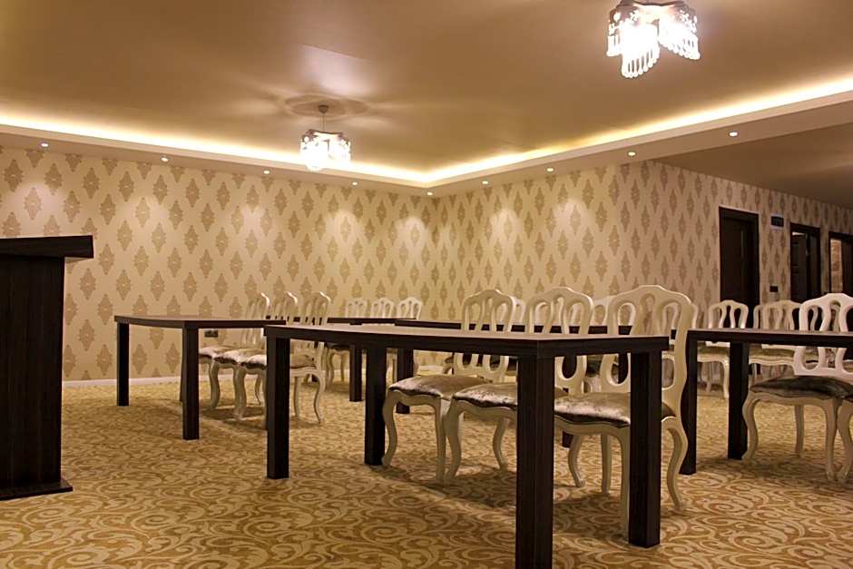 Safran City Hotel&SPA Cafe&Bar