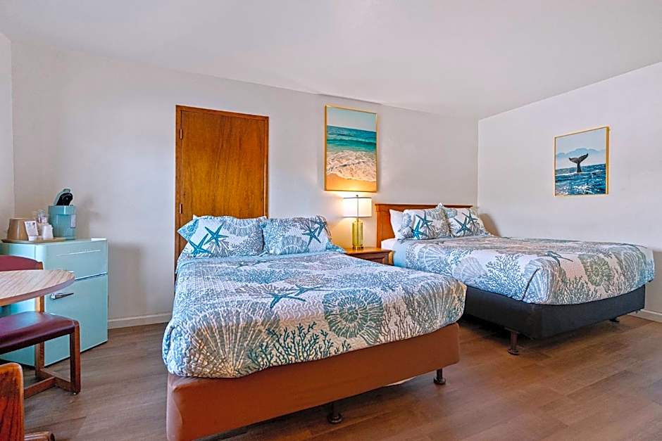 Crescent Beach Motel