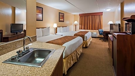 2 Queen Beds Non- Smoking