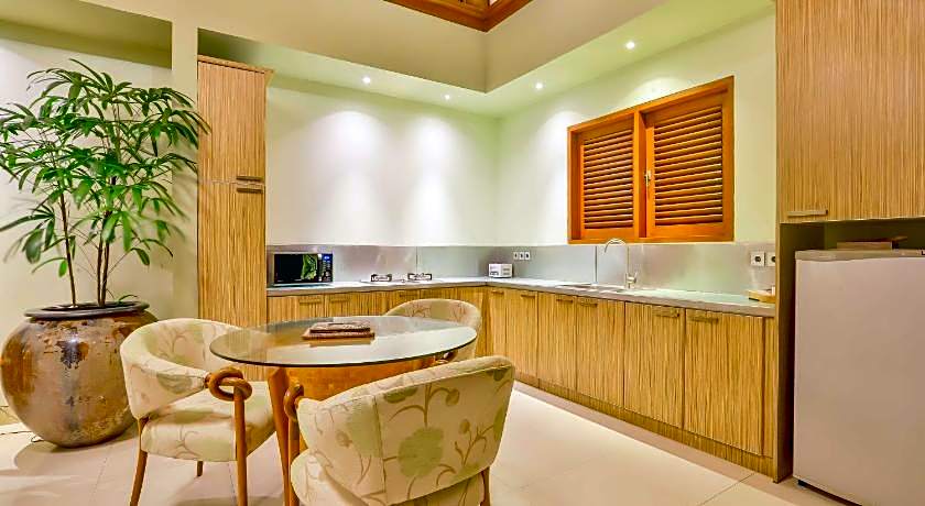 DISINI Luxury Spa Villa