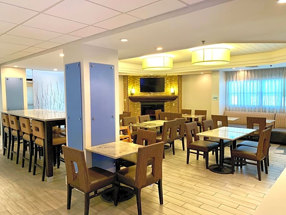 Holiday Inn Express Tallahassee, an IHG Hotel