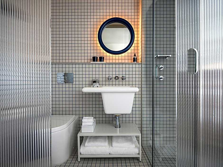 The StandardX, Melbourne