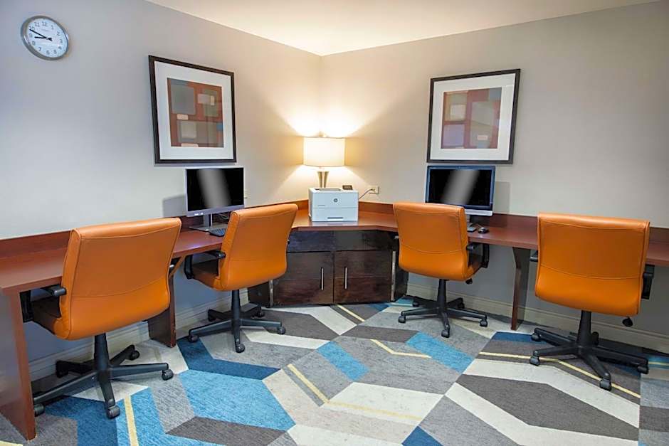 Hyatt House Chicago Schaumburg