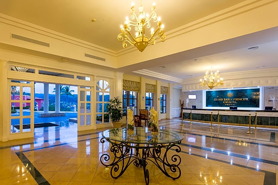 Bahia Principe Grand Cayacoa
