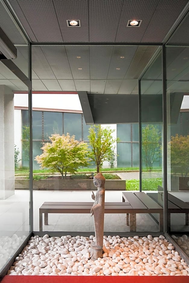 Zambala Luxury Residence