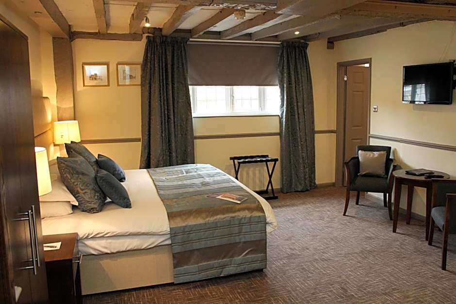 The Legacy Rose & Crown Hotel