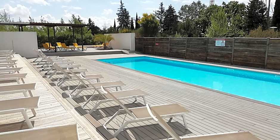 Sweet Home studio Aix en Provence, terrasse, piscine, resto,
