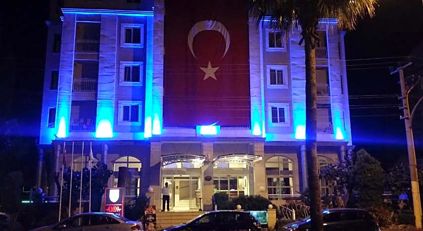 Almena Hotel