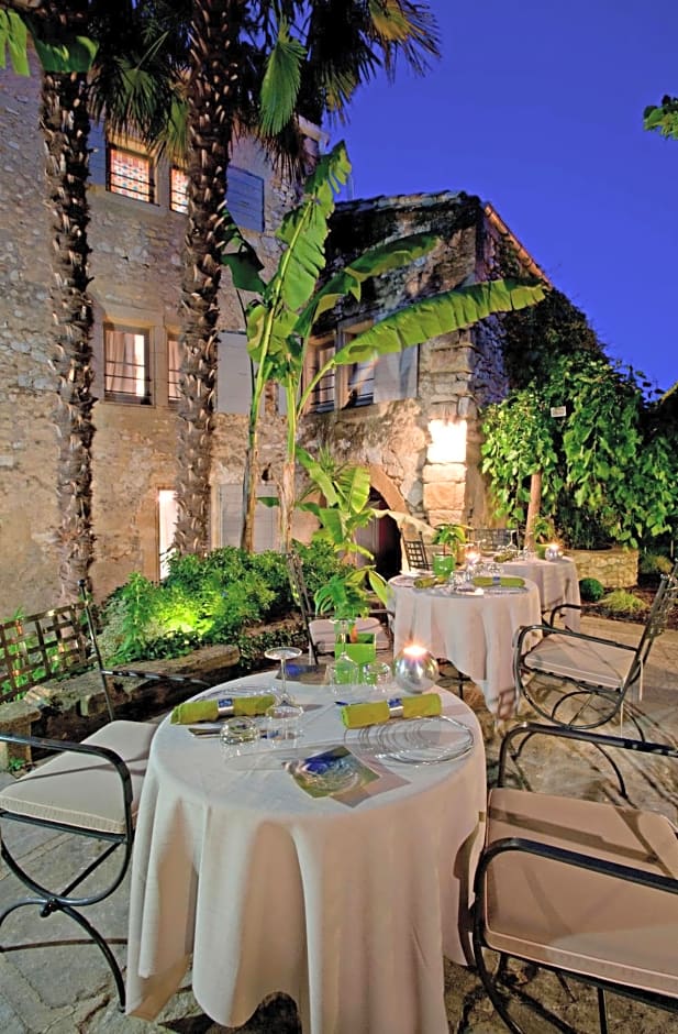 Le Castellas Hotel & SPA - TERITORIA