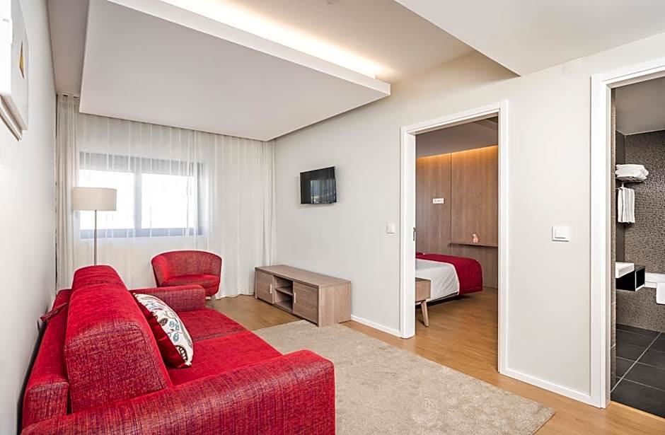 Essence Inn Marianos Hotel