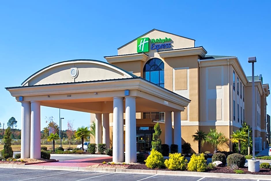 Holiday Inn Express Hotel & Suites Cordele North