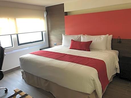 King Suite with Spa Bath