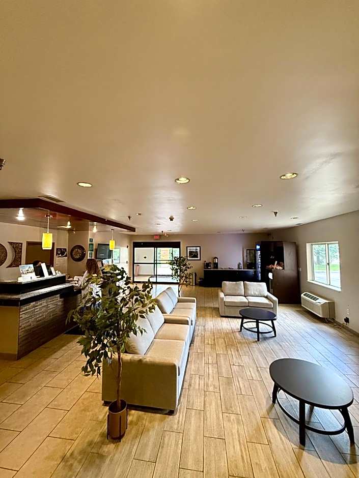 Ramada by Wyndham Glendale Heights/Lombard
