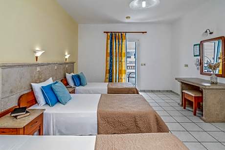 Standard Triple Studio