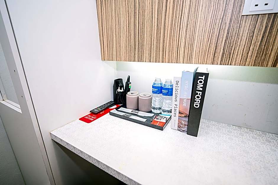 Swing & Pillows - Subang SS15