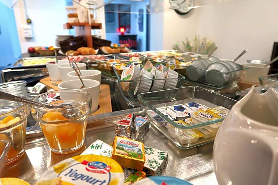 Budget Motel Self Check-In