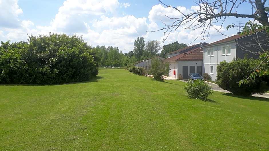Hotel - Restaurant du Lac - Agen