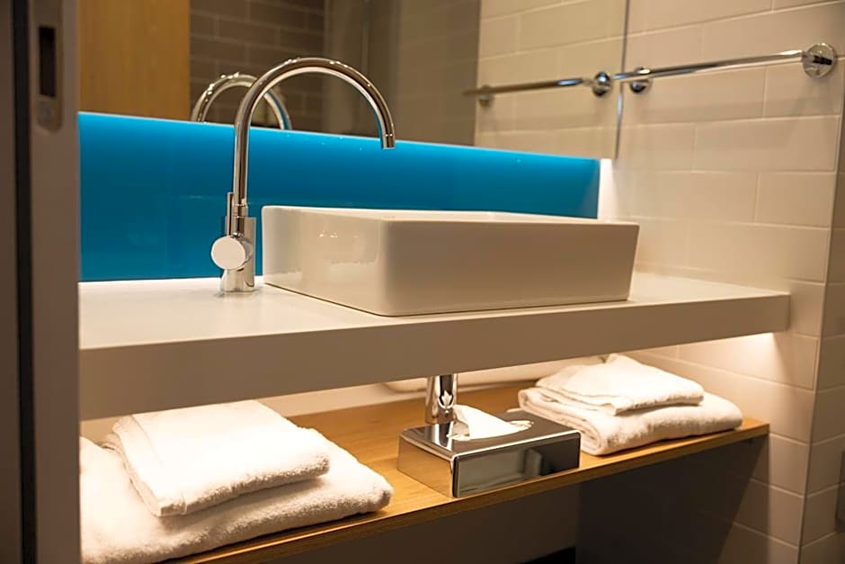 Holiday Inn Express Caen - Epron By IHG