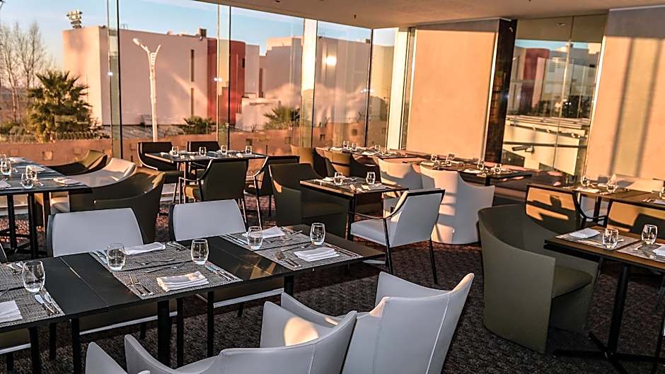 Holiday Inn Algiers - Cheraga Tower By IHG