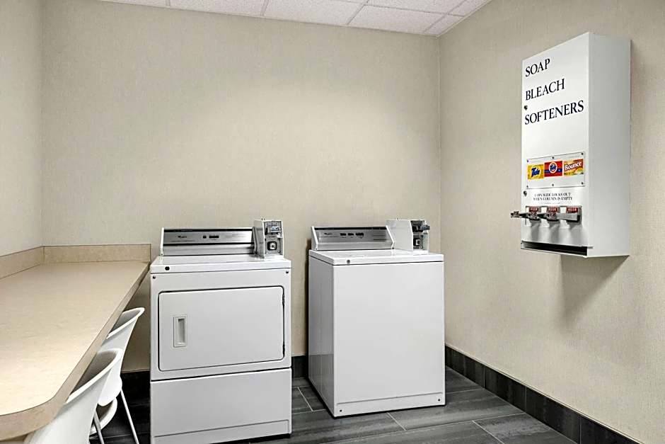 Fairfield Inn & Suites by Marriott Bloomington