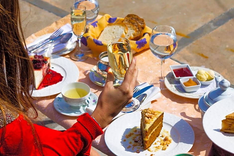 Las Cumbres Boutique Hotel & Spa by DON