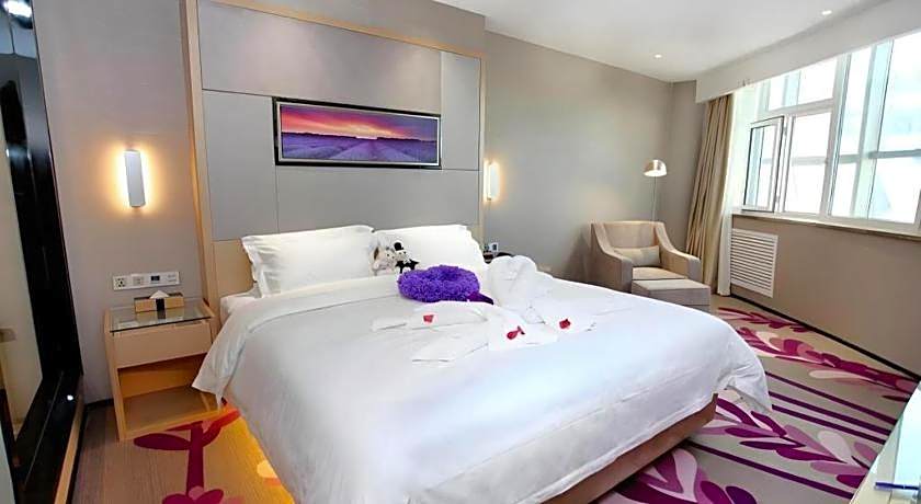 Lavande Hotels Changzhi City God Temple